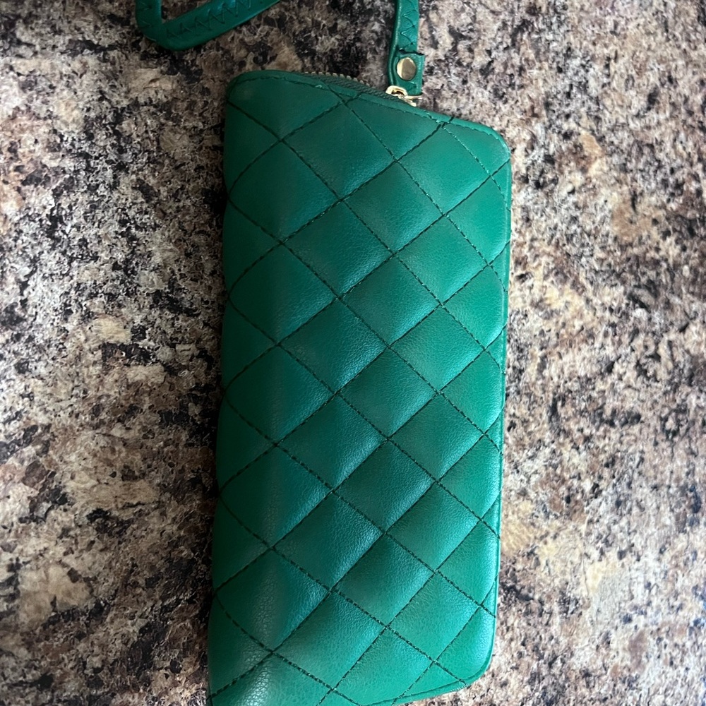 Green Handbag & Wallet - Picture 7 of 7